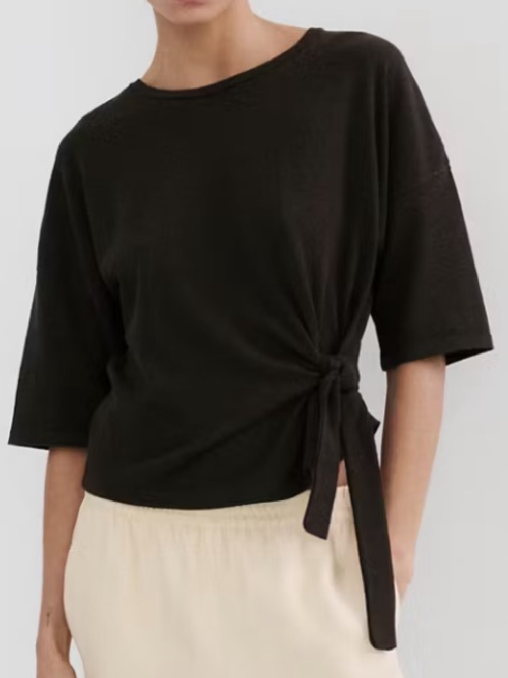 Mango Black Short-Sleeve Knit Top with Side Tie BOW KNIT SWEATER 5842